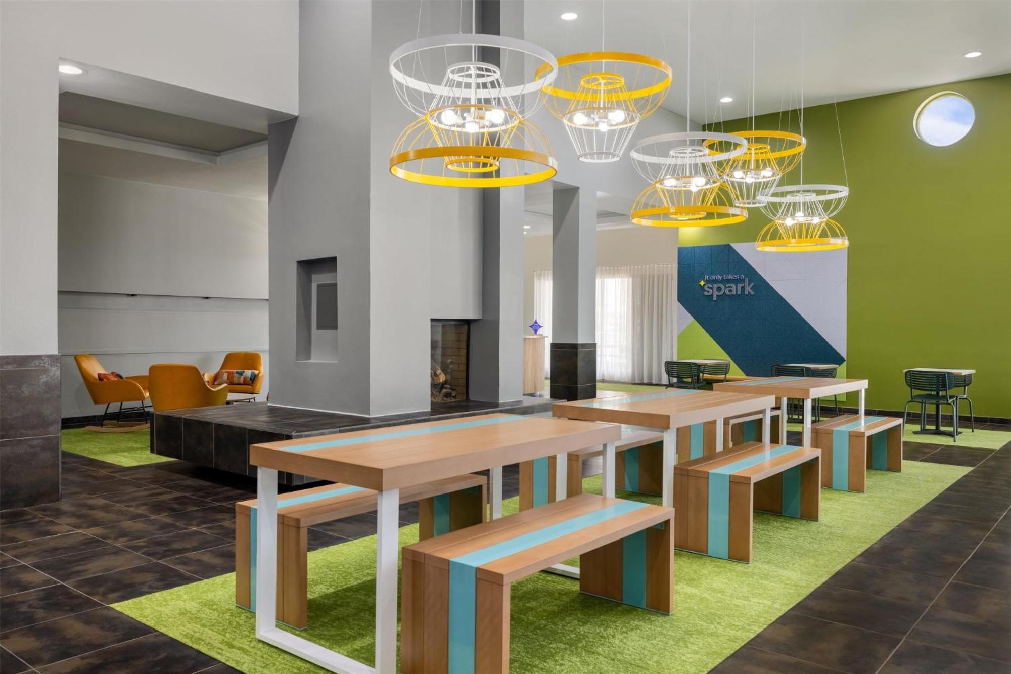 Spark By Hilton Artesia Ngoại thất bức ảnh